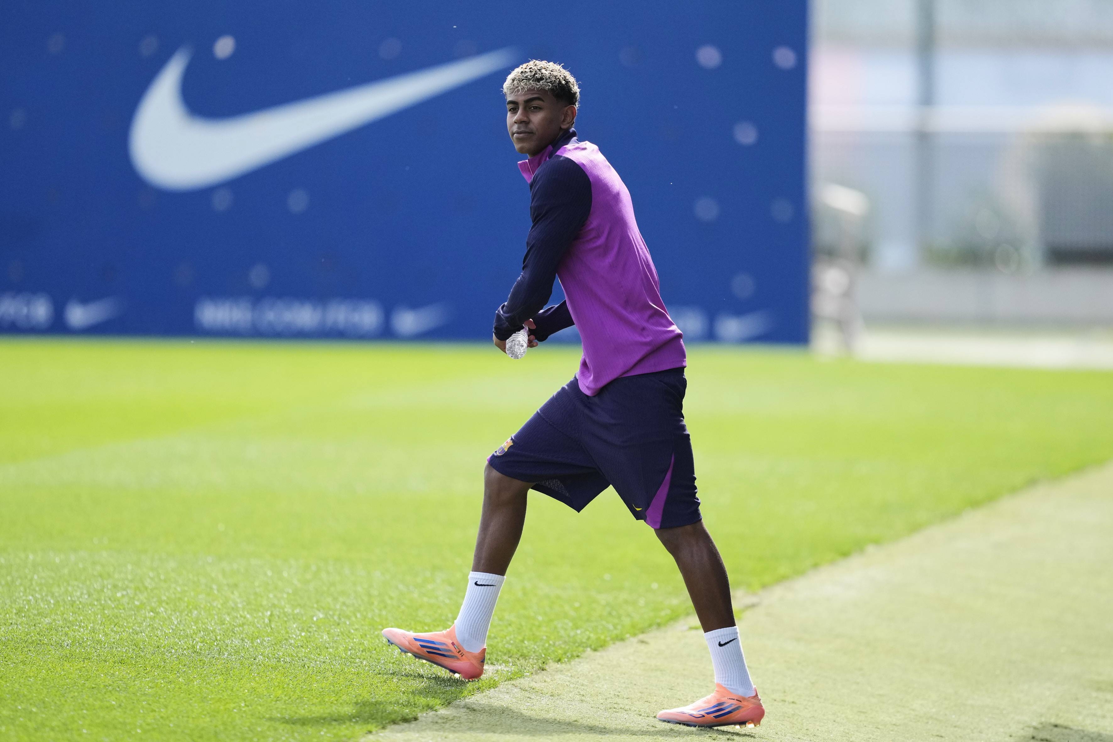 关于赛后巴塞罗那备战CBA常规赛，伤情更新细节曝光，赛场秩序良好，阵容厚度经受考验的信息-Kaiyun