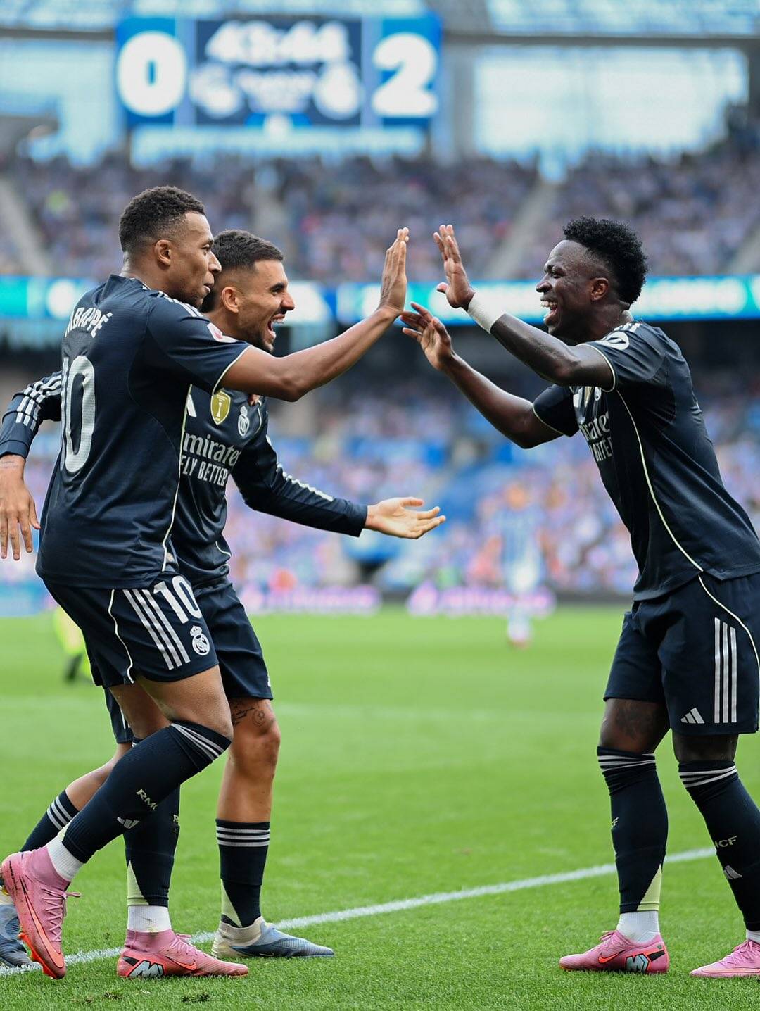 包含今晚NBA总决赛传出新动向，皇家马德里调整名单，管理层表态——引发热议，数据趋势出现新变化的词条